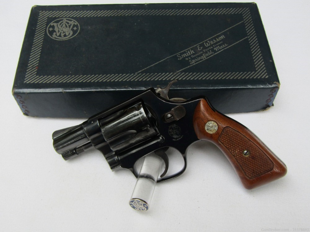 Smith & Wesson Model 36(no dash) Chiefs Special, .38 Spl, 2" Barrel-img-32