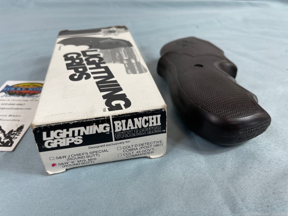 Bianchi Lightning Grip Smith & Wesson / S&W K-Frame Round Butt M19 /M10-img-6