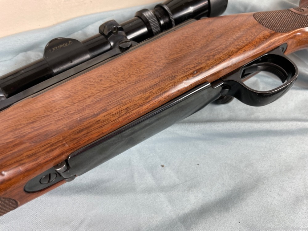 Winchester Model 70 XTR Featherweight .243 Win + Leupold VX 3x9 + Sling-img-25