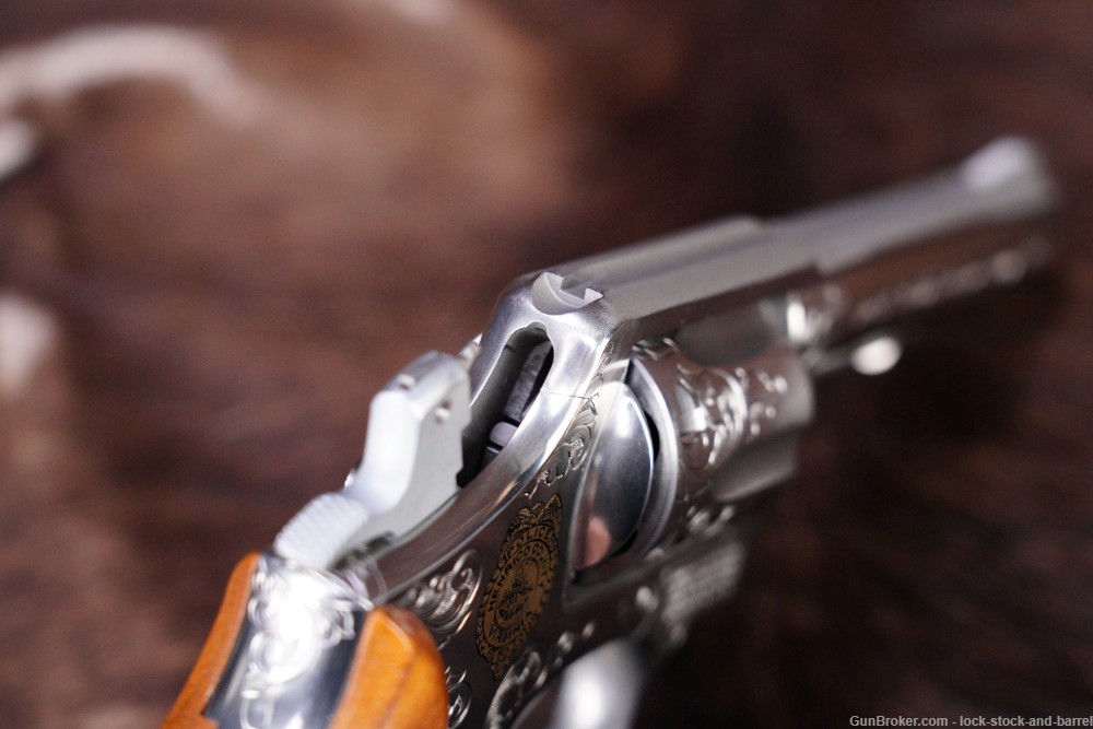 One of 285 Henrico County Police Smith & Wesson Model 64-3 .38 Spl Revolver-img-21