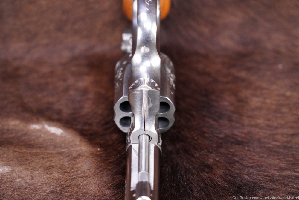 One of 285 Henrico County Police Smith & Wesson Model 64-3 .38 Spl Revolver-img-5