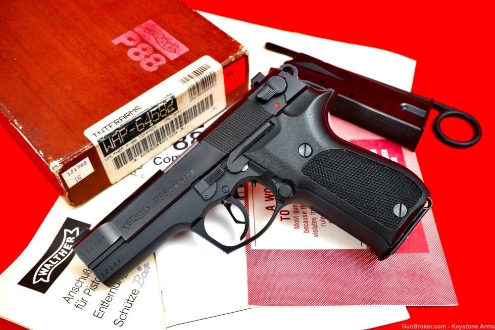Ultra Rare 1992 German Walther P88 Compact Original Box & Test Target ANIB-img-0
