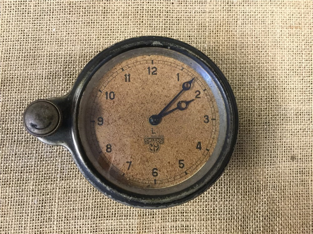 Smiths WWII era vintage military airplane pilot clock-img-0
