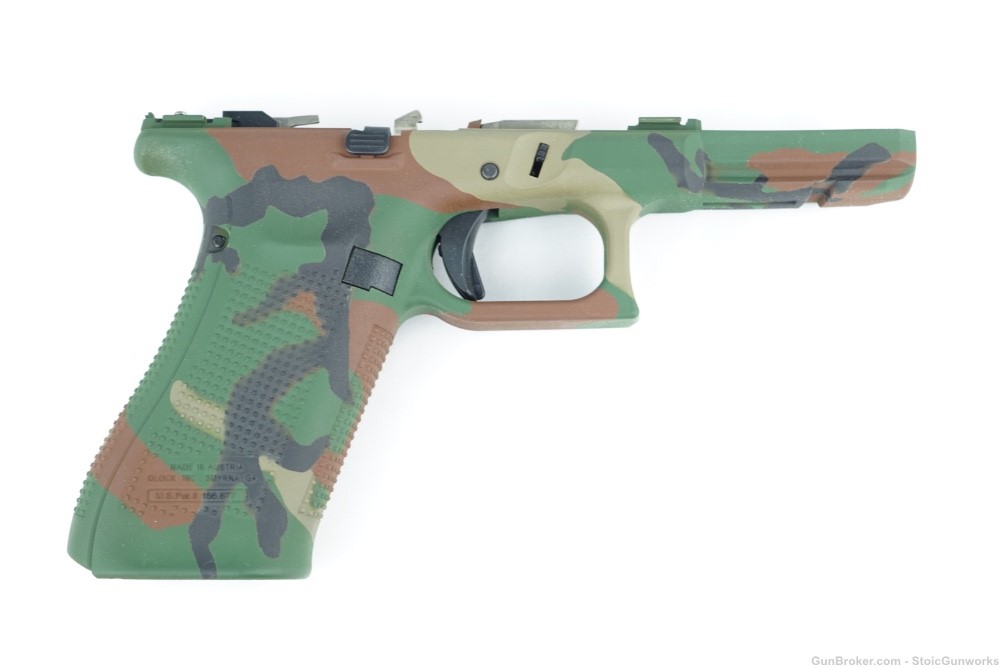Glock 17 Gen 5 complete frame M81 woodland multicam cerakote-img-1