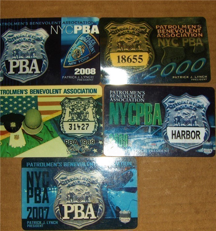 8 vintage New York Police PBA cards-img-0