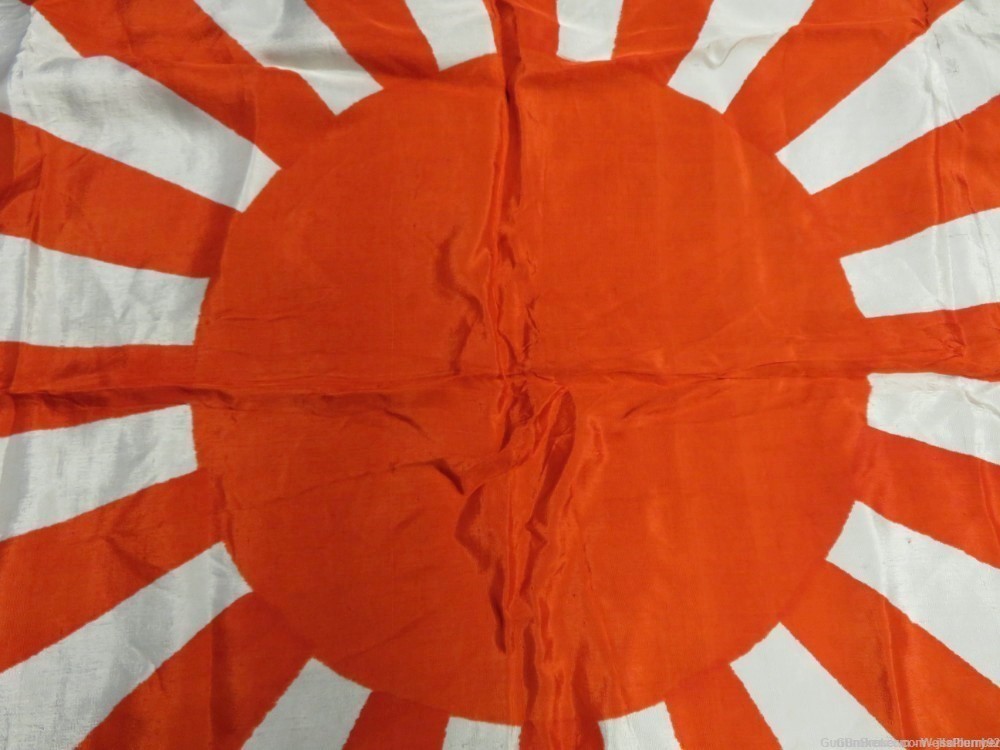 JAPANESE WWII ARMY RISING SUN SILK FLAG WITH LEATHER TABS & STRING PRE-1945-img-7