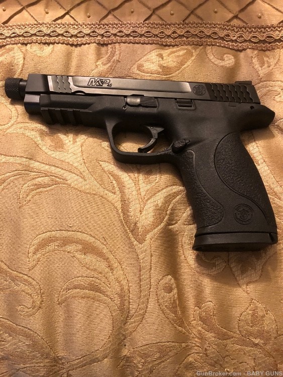 SMITH & WESSON M&P-img-1