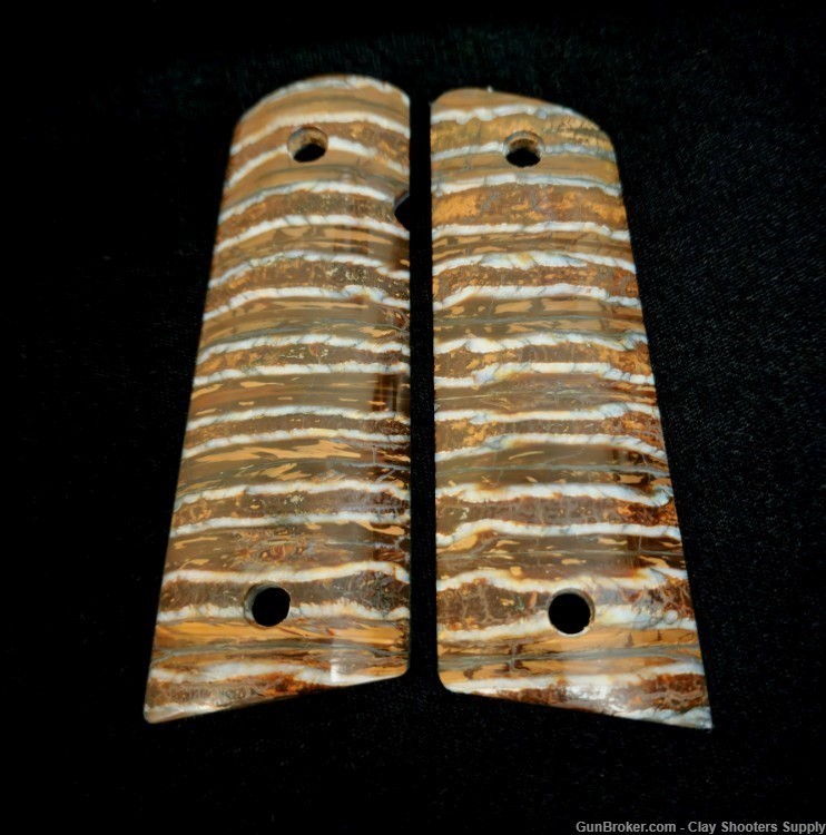 Santa Fe Stoneworks 1911 Government Mammoth Tooth Grips Natural-img-1