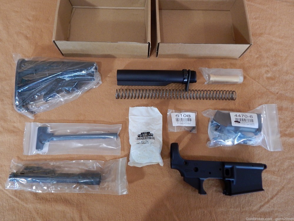  NEW MATRIX ARMS LOW SHELF M16 CUT RECEIVER & M16 F/A KIT IN 7.62X39-img-0