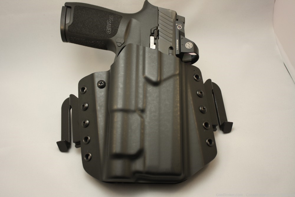 Sig Sauer 320 with TLR1 light Outside Waistband Holster -img-2
