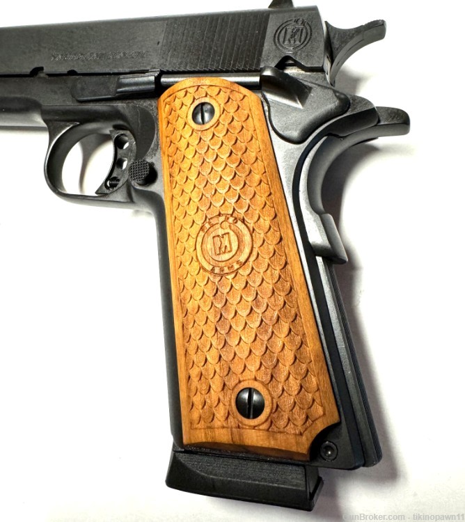 Tristar American Classic 1911 9MM Excellent Condition One Mag + Case-img-3