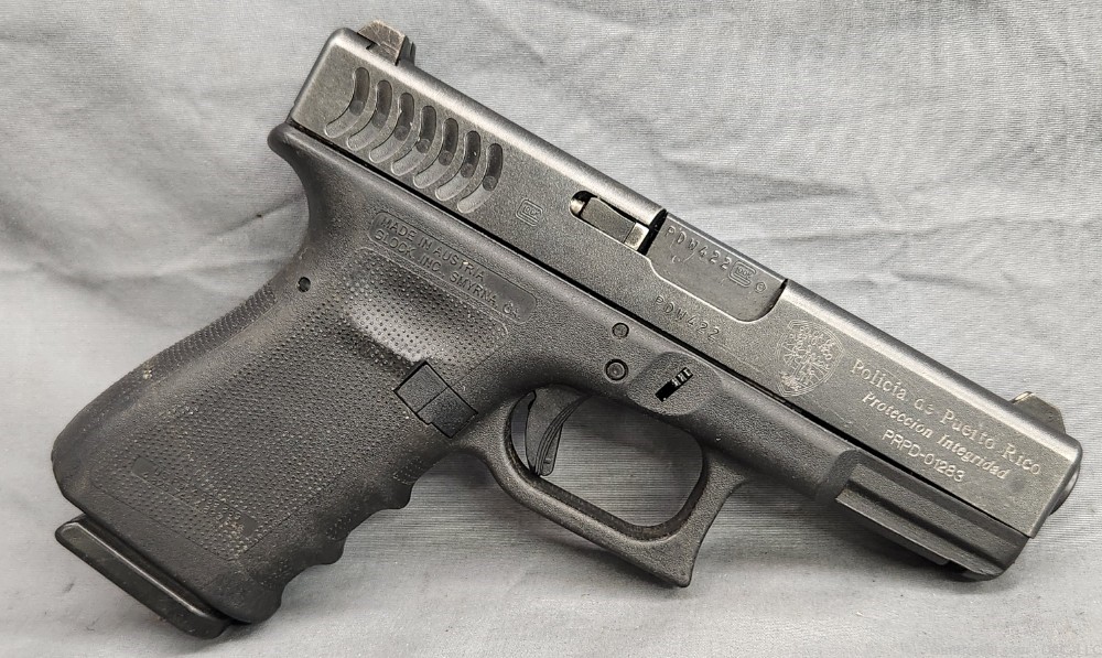 Glock 23 Gen 3 RTF2 pistol w/ fish gills .40 S&W Puerto Rico Police marked-img-1