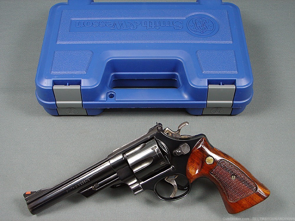 S&W Smith & Wesson 57-1 41Mag 6" w/S&W Hardcase Mfg 1985-img-0