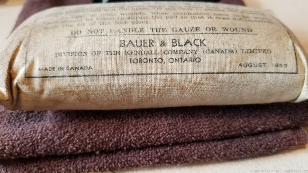 Canadian Military wound dressing dated 1953.-img-1