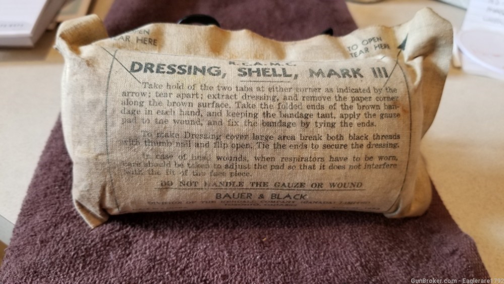 Canadian Military wound dressing dated 1953.-img-0