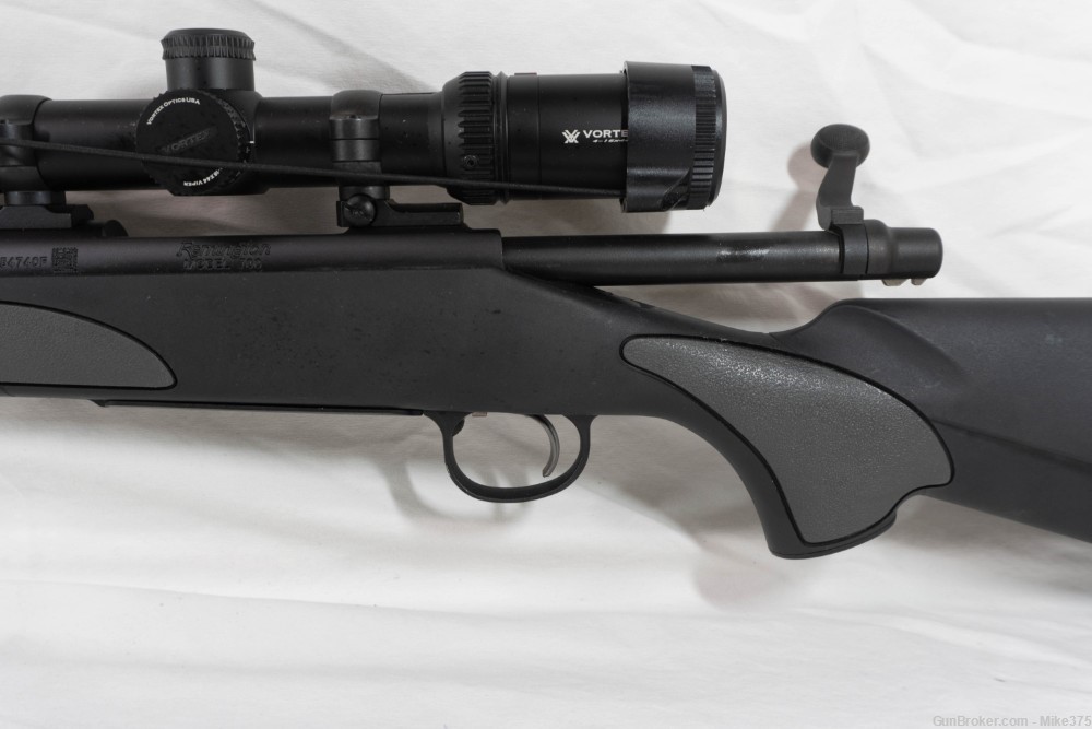 Remington 700 7mm Mag Rifle & Vortex Viper 4-16x44 -img-3