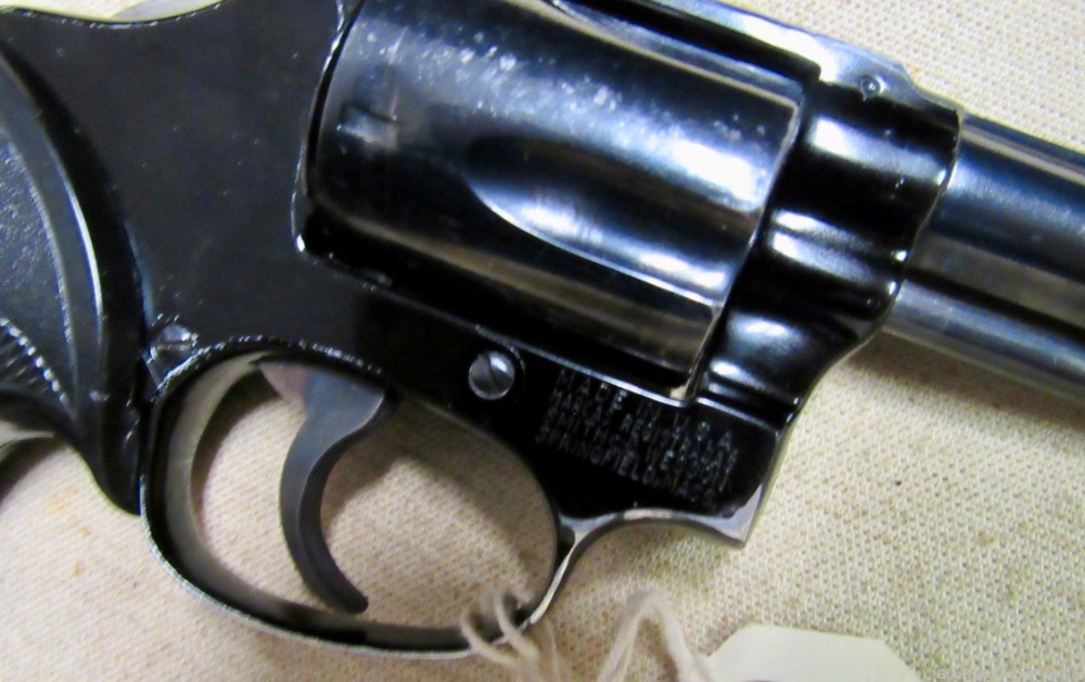 Scarce Floating J Smith & Wesson 37 3 Inch .38 Airweight Revolver-img-7