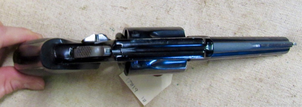 Scarce Floating J Smith & Wesson 37 3 Inch .38 Airweight Revolver-img-3