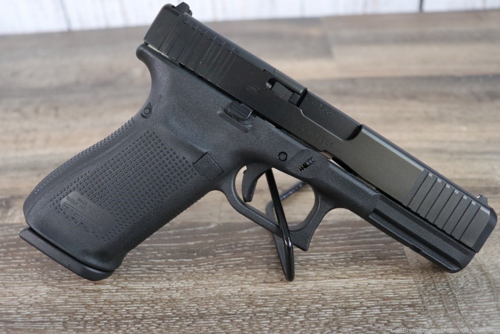 Glock 21 .45 ACP Semi Automatic Pistol *NIB*-img-1