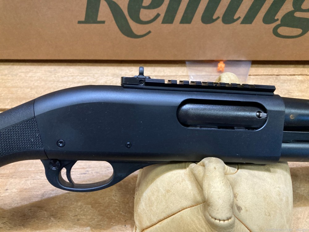 Remington 870 Tactical 12 Ga. 3" 18.5"  Ghost Sight Tactical Choke R81198-img-2