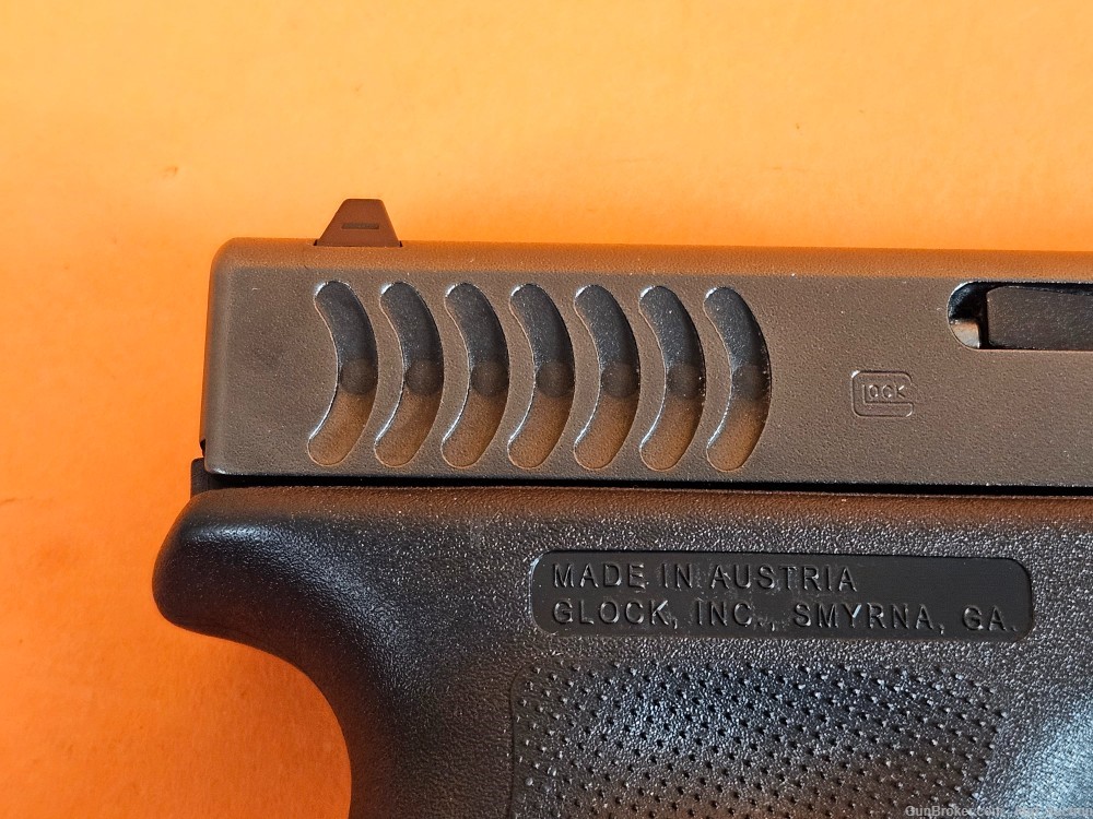 Glock 17 Gen 3 Rare RTF2 Grip Texture And Fish Gill Slide Serrations-img-11