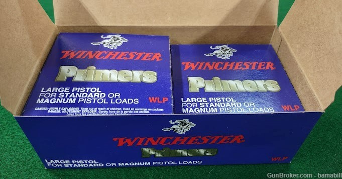  Large Pistol Primers,  WINCHESTER,  900 total,  Like New Condition-img-0