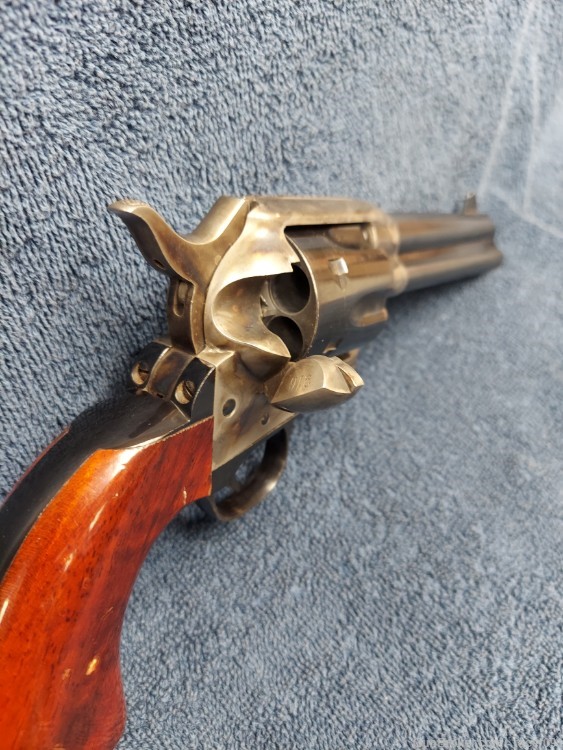 STOEGER.A.UBERTI MODEL 1873 CATTLEMAN S/A REVOLVER .45LC  4-3/4"BBL-img-7