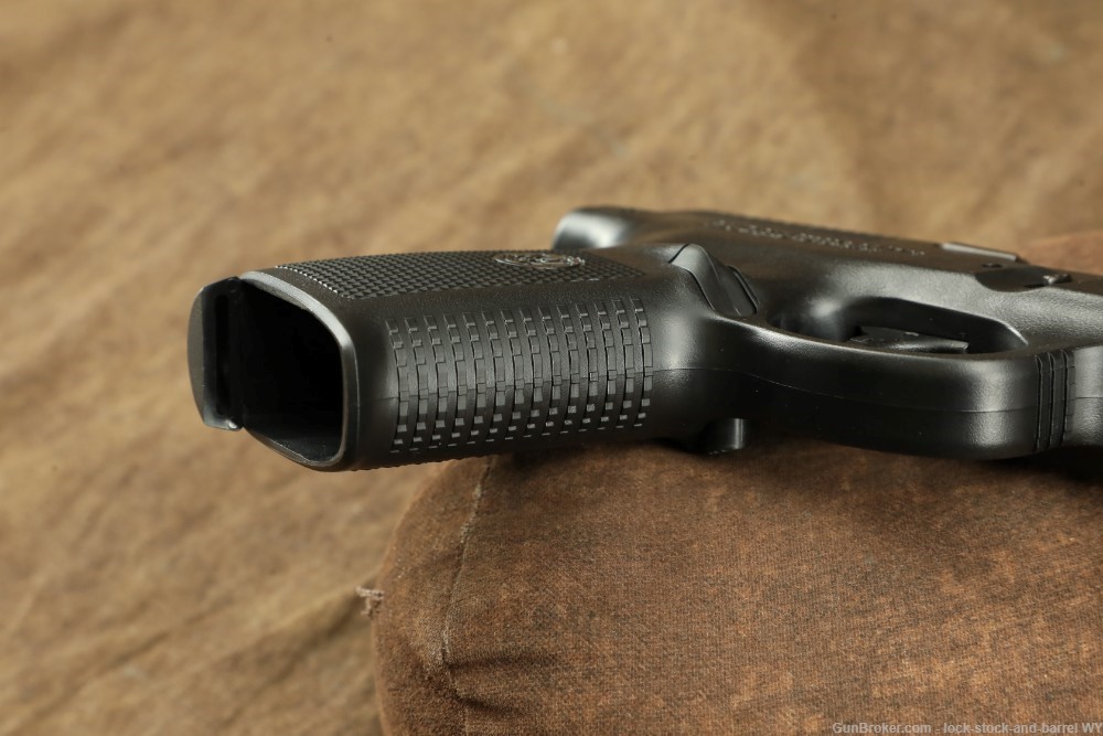 Smith & Wesson SW40VE .40S&W 4” Striker Fired Semi-Auto Pistol 2007-img-10