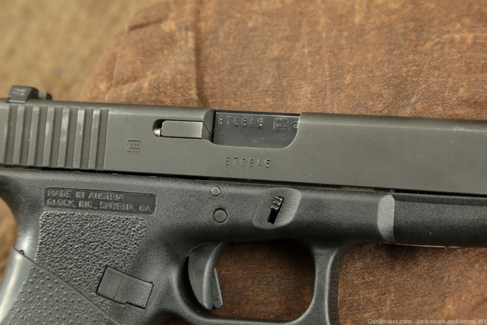 Glock 22 G22 GEN 2 .40SW 4.5” Semi-Auto Safe Action Pistol w Tupperware Box-img-18