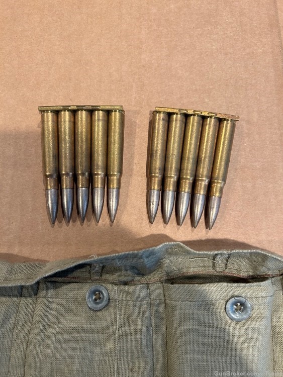 1944 German 7.9mm ammo with bandolier and stripper clips - 40 rounds-img-0