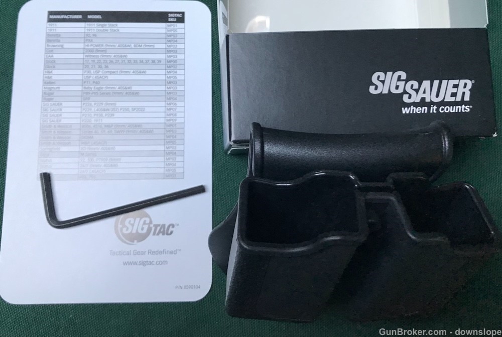 SIGTAC Dual MAGAZINE POUCH fits Glock 9mm/ .40/ .357 All Mags-img-2