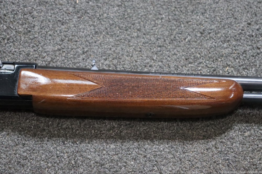 Browning BAR semi auto rifle cal 22 Long Rifle-img-3