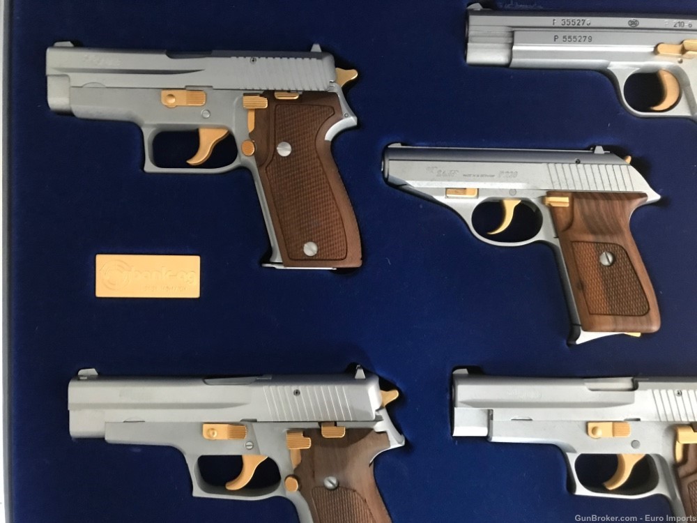 Unicorn Vonbank SiG Collection 5 Pistols Set Swiss #279 of 555 P210 New -img-4