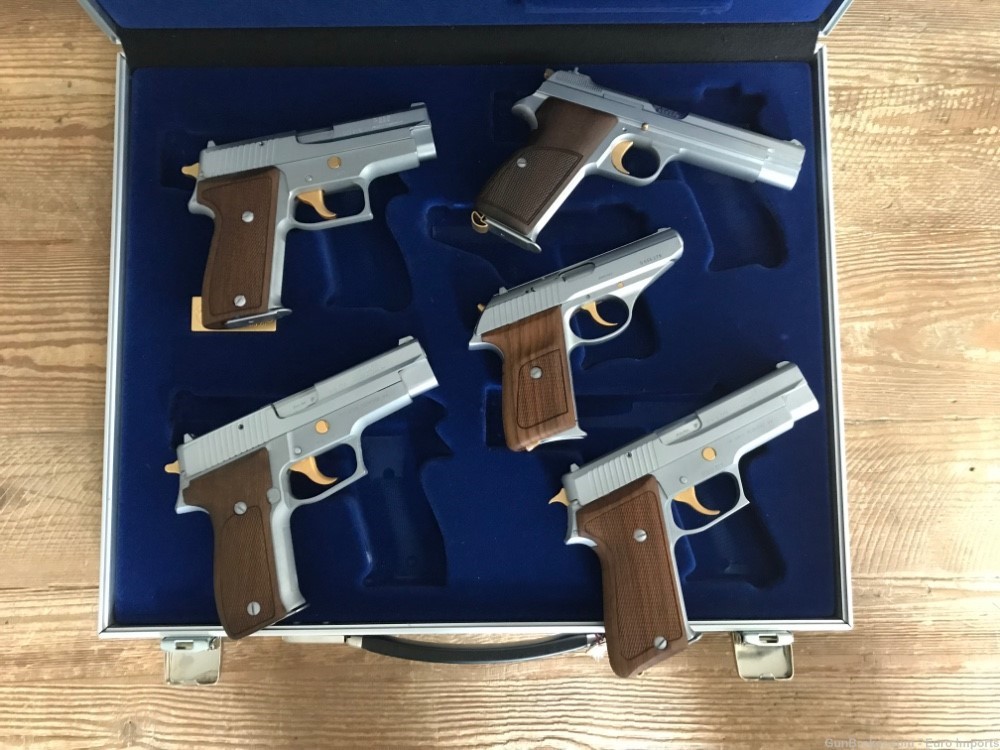 Unicorn Vonbank SiG Collection 5 Pistols Set Swiss #279 of 555 P210 New -img-5