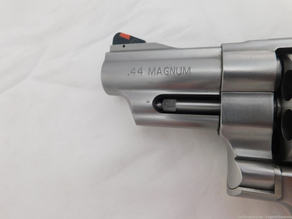 Smith Wesson 629 3 Inch Unfluted 44 Magnum-img-2