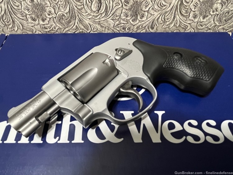 $50 Rebate 4/30 Smith and Wesson 638-img-2
