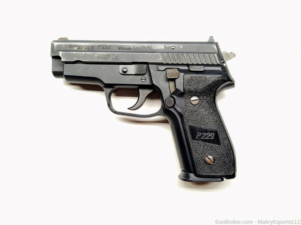 Sig Sauer P229 .40 S&W Pistol-img-1