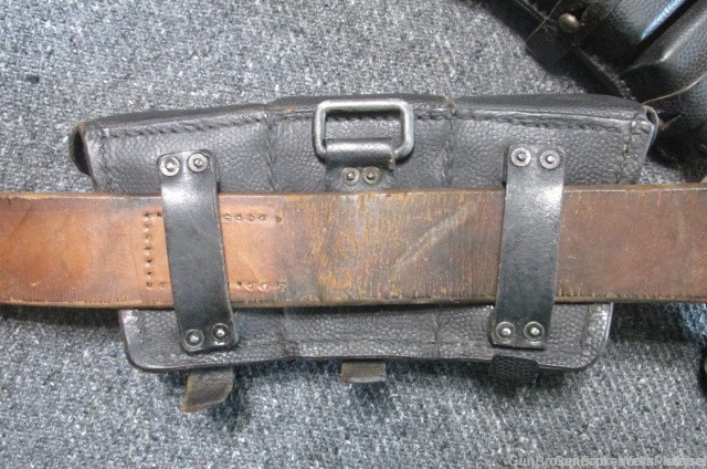 GERMAN WWII ARMY 98K MAUSER RIFLE BAYONET FROG BELT 2 AMMO POUCH EARLY 1937-img-13