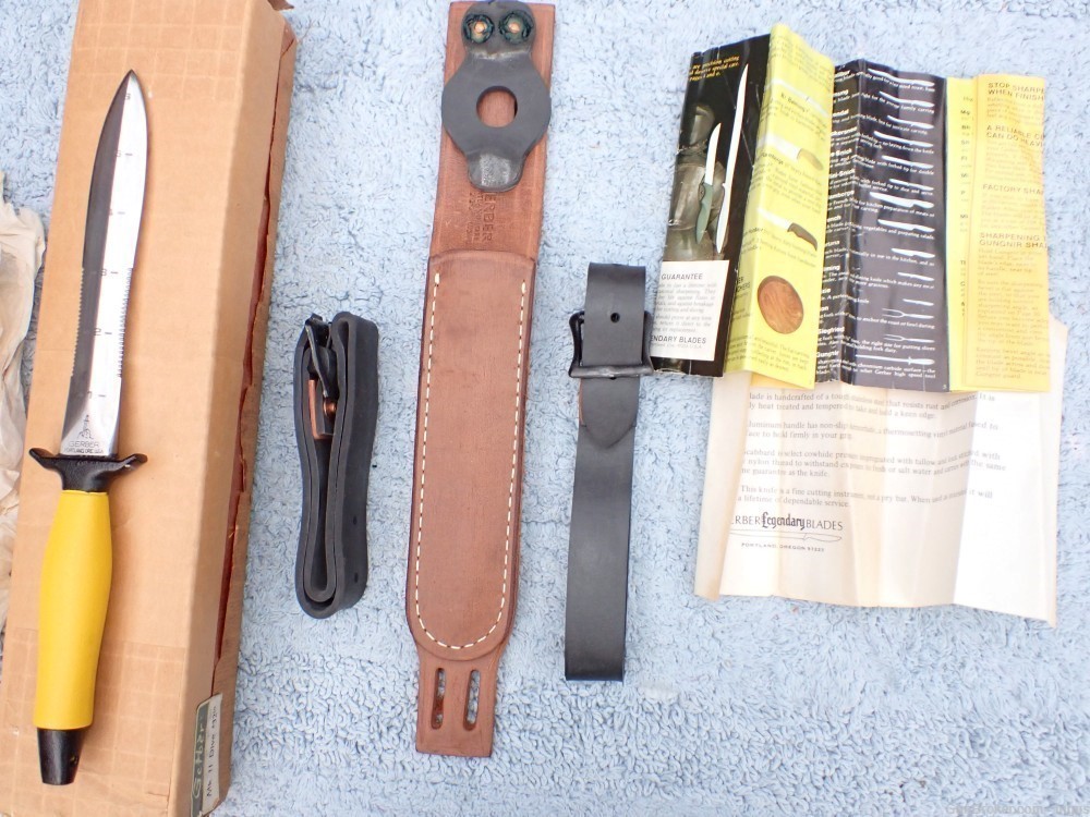 GERBER MKII DIVE KNIFE YELLOW HANDLE WITH ORIGINAL SCABBARD & FACTORY BOX-img-2