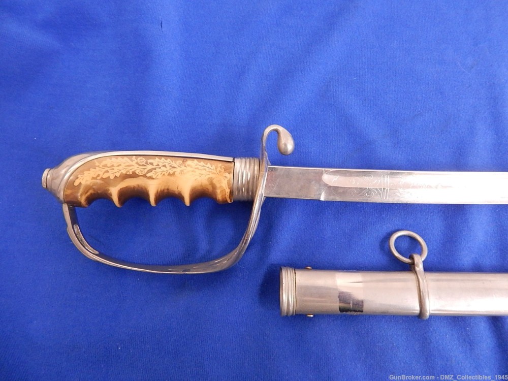 WW1 WWI Officer Sword with Scabbard (Named)-img-1
