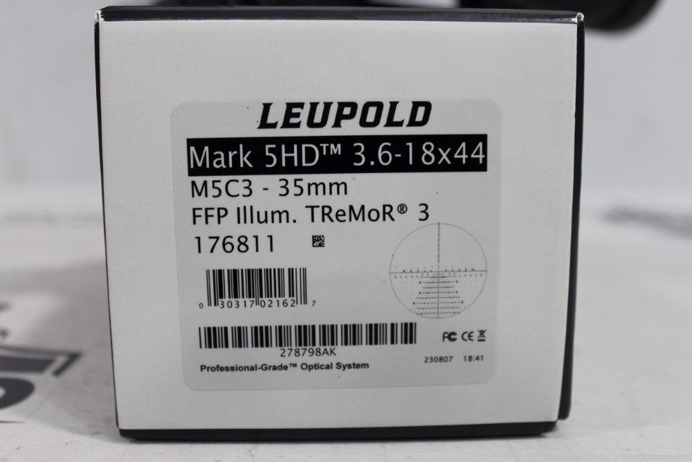 Leupold Mark 5HD with Mount 176811 / 176886 Adult Signature Required!-img-9