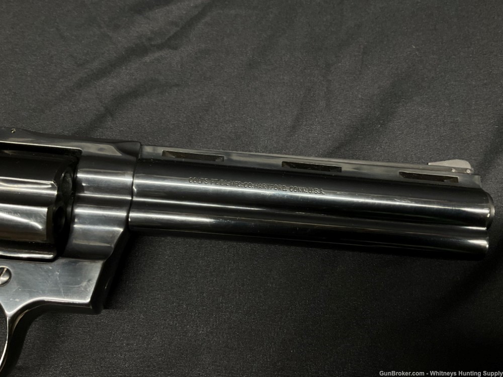 Colt Python .357 Magnum Revolver-img-12