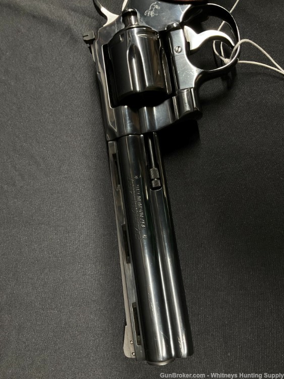 Colt Python .357 Magnum Revolver-img-7