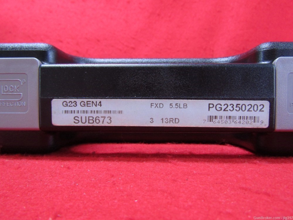 Glock 23 Gen 4 40 S&W Semi Auto Pistol 3x 13 RD Mags-img-11