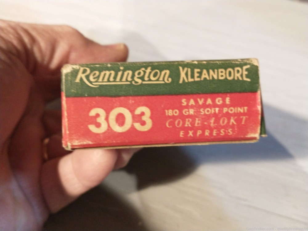 303 SAVAGE ammo NICE FULL BOX OF VINTAGE REMINGTON KLEANBORE!  BUY NOW!-img-0