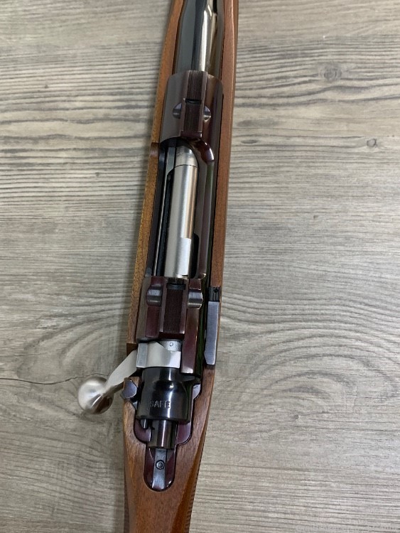 Ruger M77 Mark II 300 Win Mag *Left Hand*-img-31
