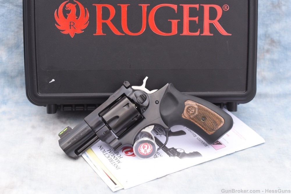 RARE NIB Ruger GP100 .357 Magnum Talo 2.5"-img-0