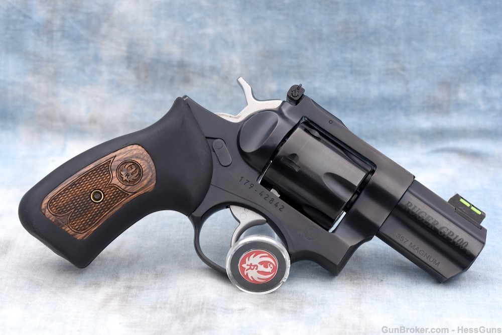 RARE NIB Ruger GP100 .357 Magnum Talo 2.5"-img-3