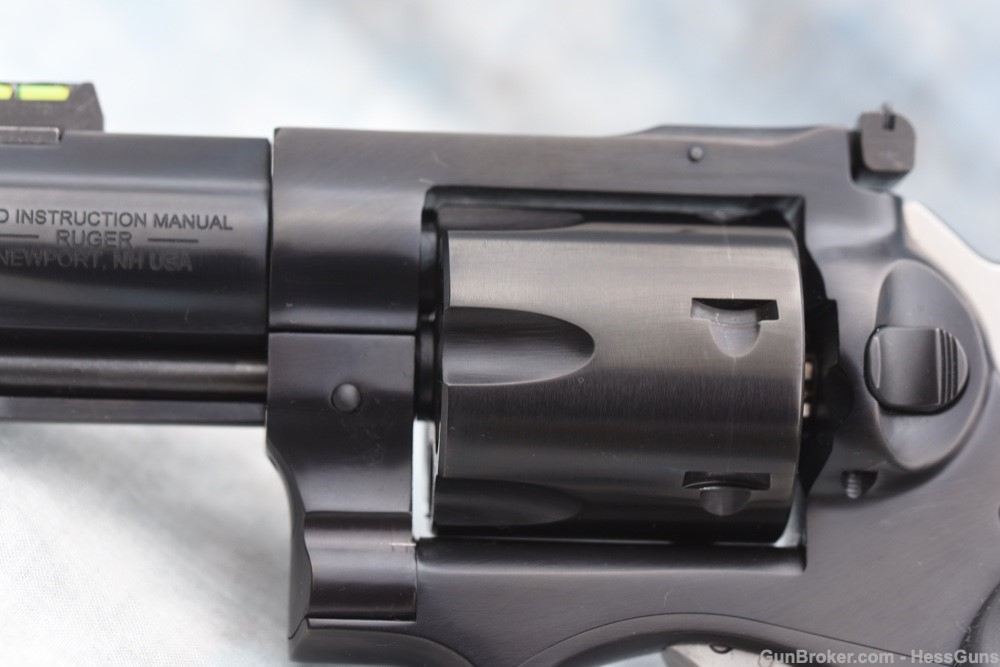 RARE NIB Ruger GP100 .357 Magnum Talo 2.5"-img-13