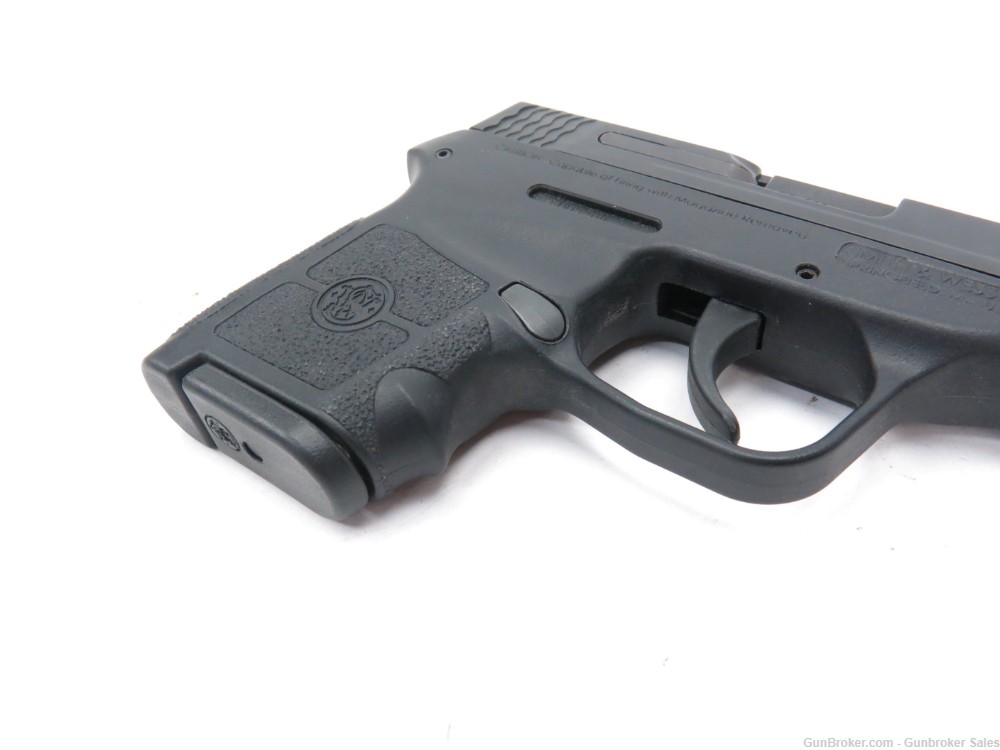 Smith & Wesson M&P Bodyguard 380 2.75" Semi-Automatic Pistol w/ Magazine-img-13